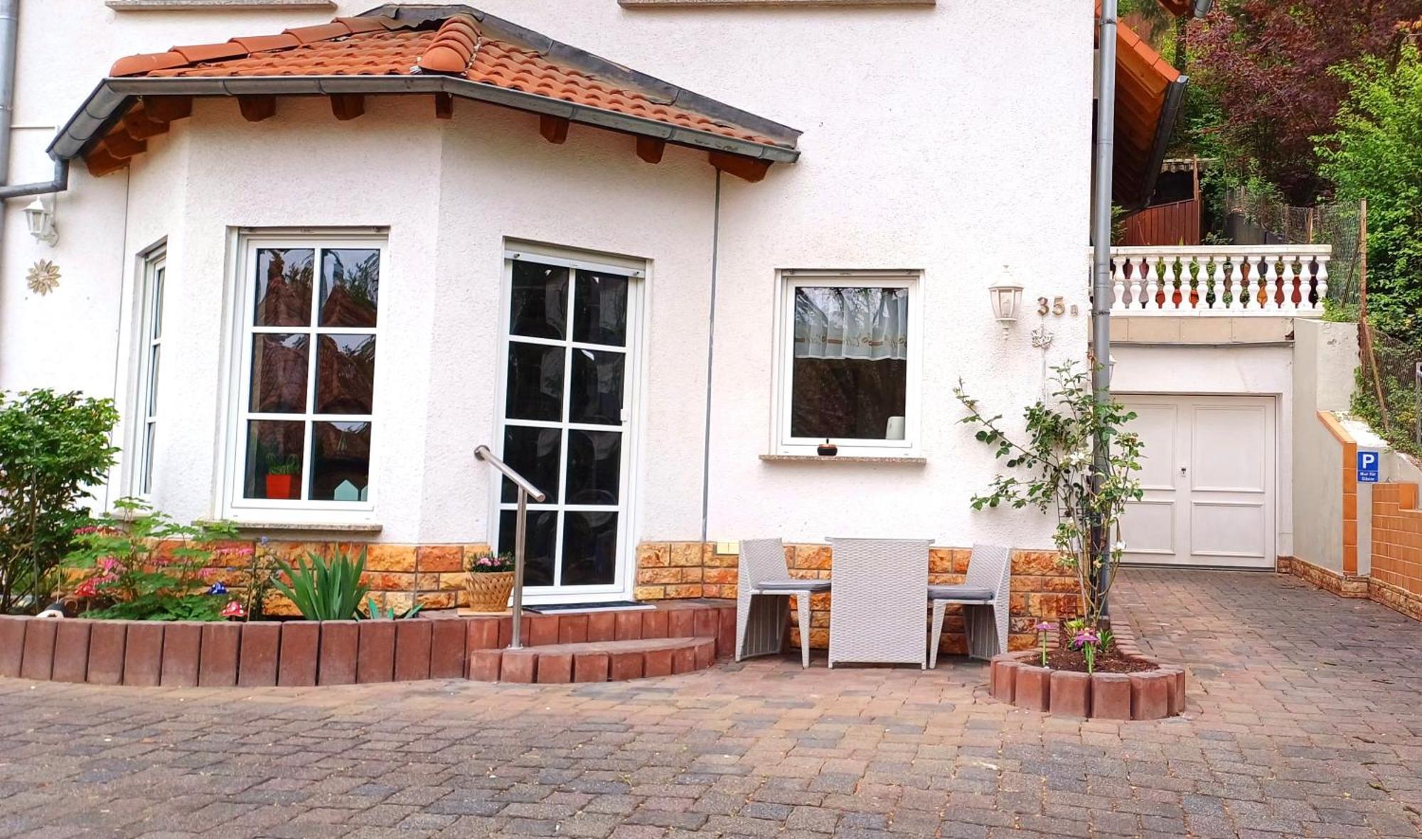 Rhein-Lahn Auszeit Apartment ลาห์นชไตน์ ภายนอก รูปภาพ